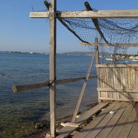 Дом отдыха Charmante Avec Piscine Pres De L'etang. *